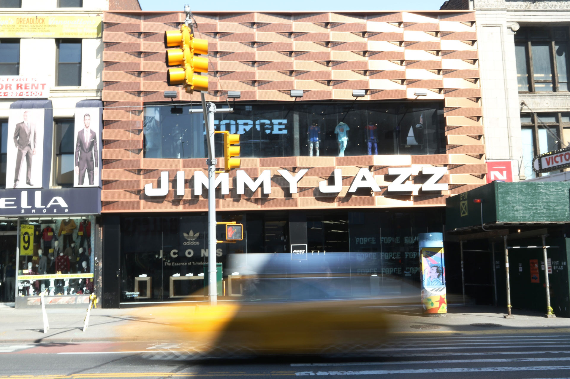 Jimmy Jazz Flagship Store Exterior